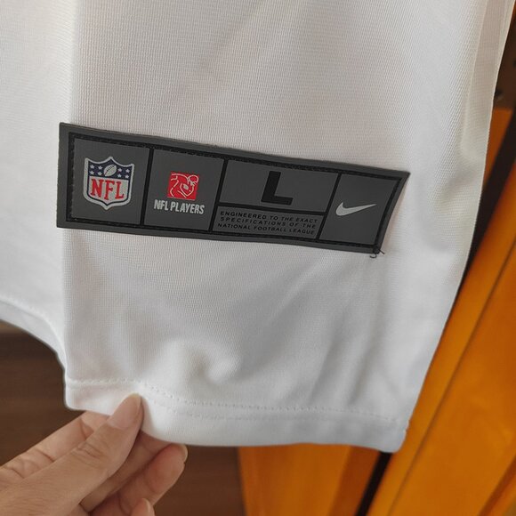 Nike Isiah Pacheco #10 Kansas City Chiefs White Jersey - Picture 4 of 8